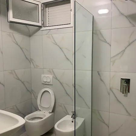 Apartament Joni