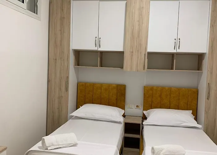 Joni شقة فلورا